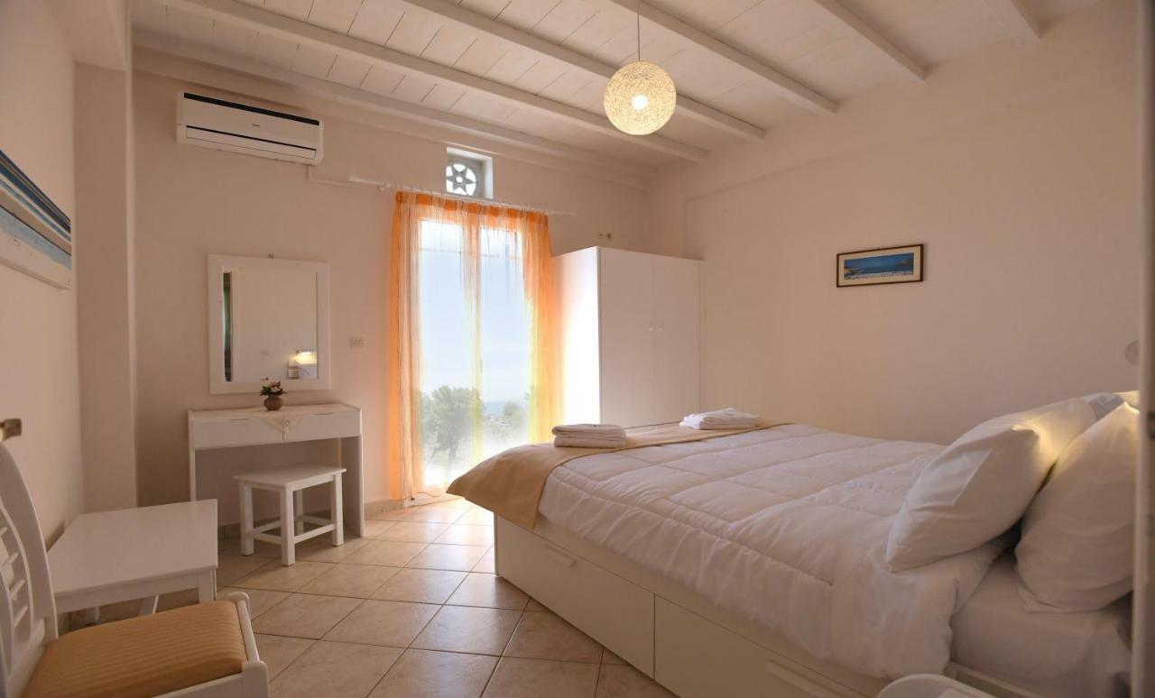 Nostos Beachfront Apartments & Studios Agios Ioannis  Exteriér fotografie
